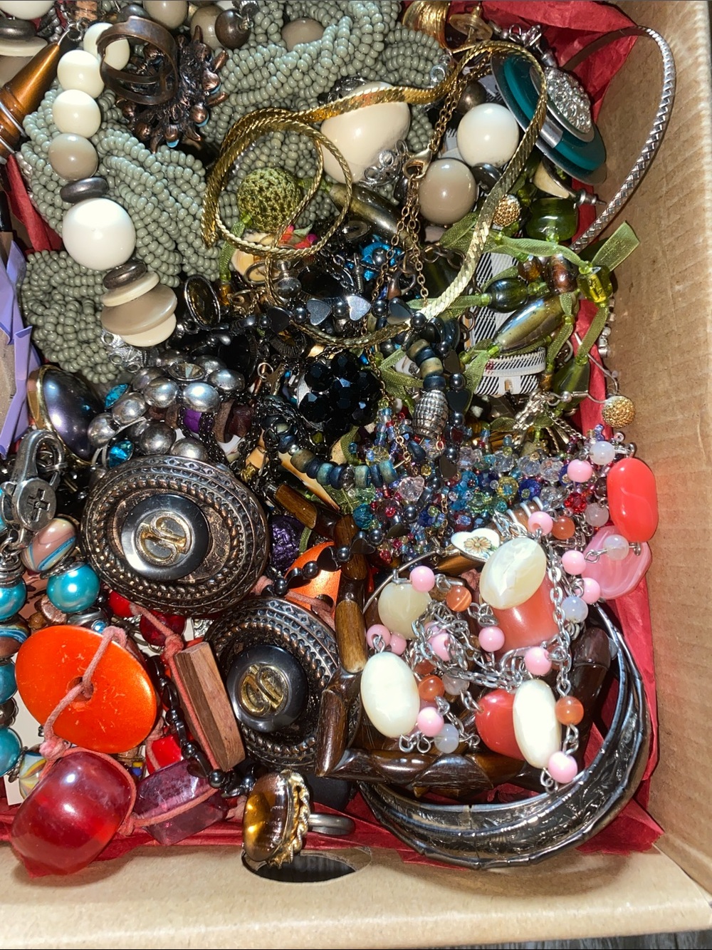 Vintage to Now Repair Crafting recycle Jewelry 3 lbs plus - Picture 8 of 9
